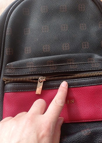 orijinal
Kadın Siyah Deri Sırt Çantası - Görsel 2