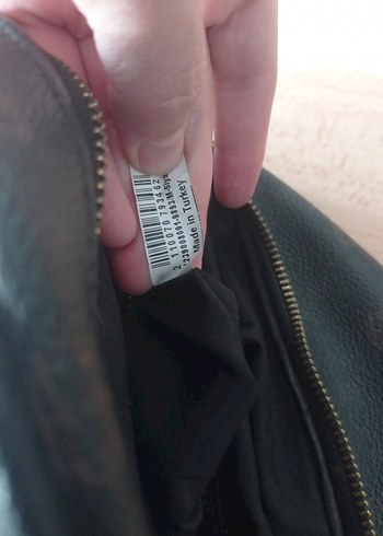 orijinal
Kadın Siyah Deri Sırt Çantası - Görsel 6