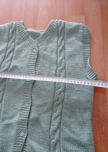 su yeşili Örgü Düğmeli Kolsuz Triko Süveter - Görsel 2