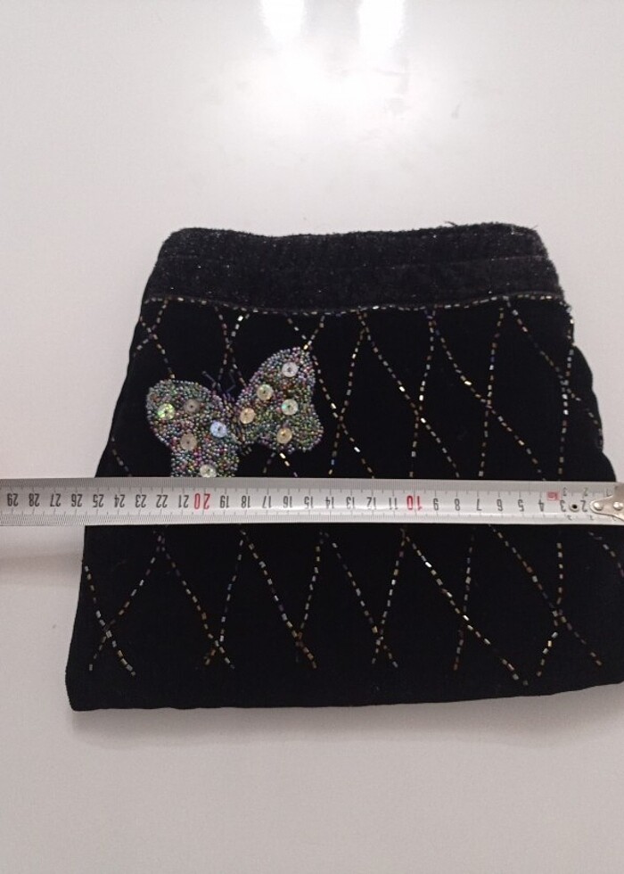 Kelebek desenli Boncuk işlemeli çanta  - Görsel 4