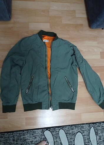 13-14 Yaş Beden haki Renk H&M Baharlık mont 