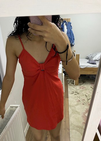 LC Waikiki Kırmızı V Yaka Midi Kadın Elbise