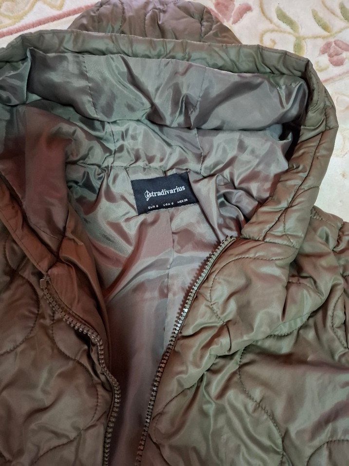 Stradivarius fermuarlı Kapüşonlu Kadın Mont - Görsel 2