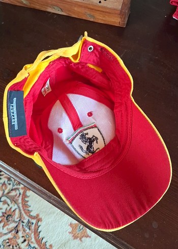 Kırmızı Ferrari Logolu Erkek Şapka - Görsel 4
