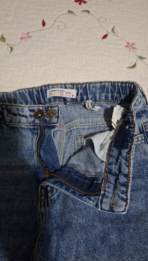 Mavi Düğmeli Midi Boy Rahat Kesim Kız çocuk Kot Pantolon - Görsel 3