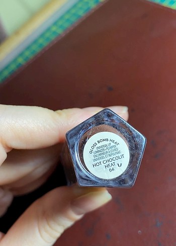 Fenty Beauty Heat Gloss - Görsel 3