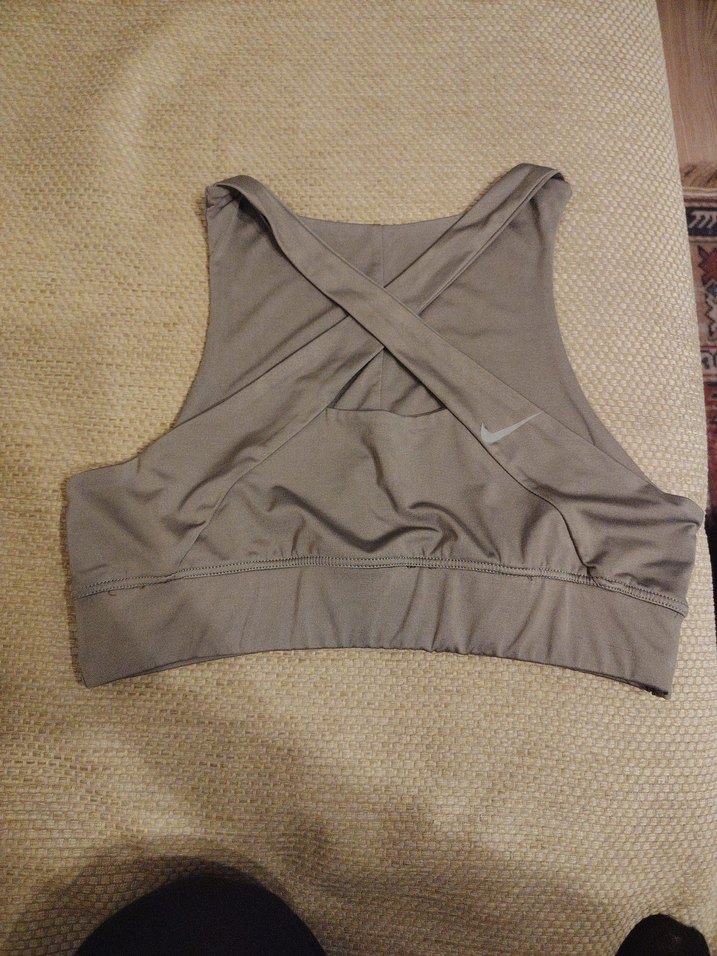 Nike haki Spor Sütyeni Çapraz Askılı - Görsel 2