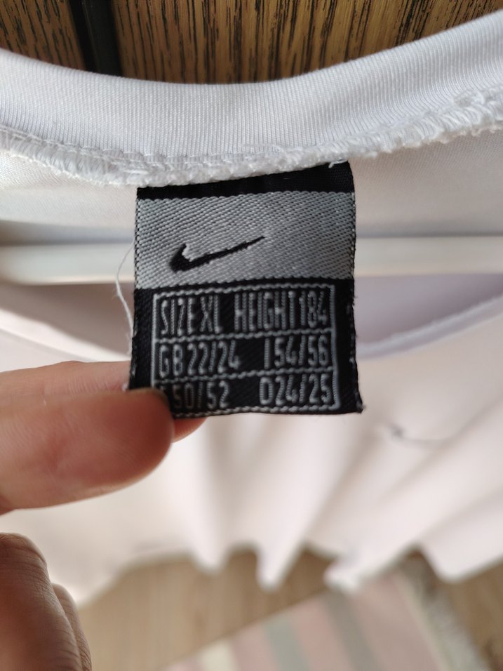 Nike uzun kol tişört - Görsel 4