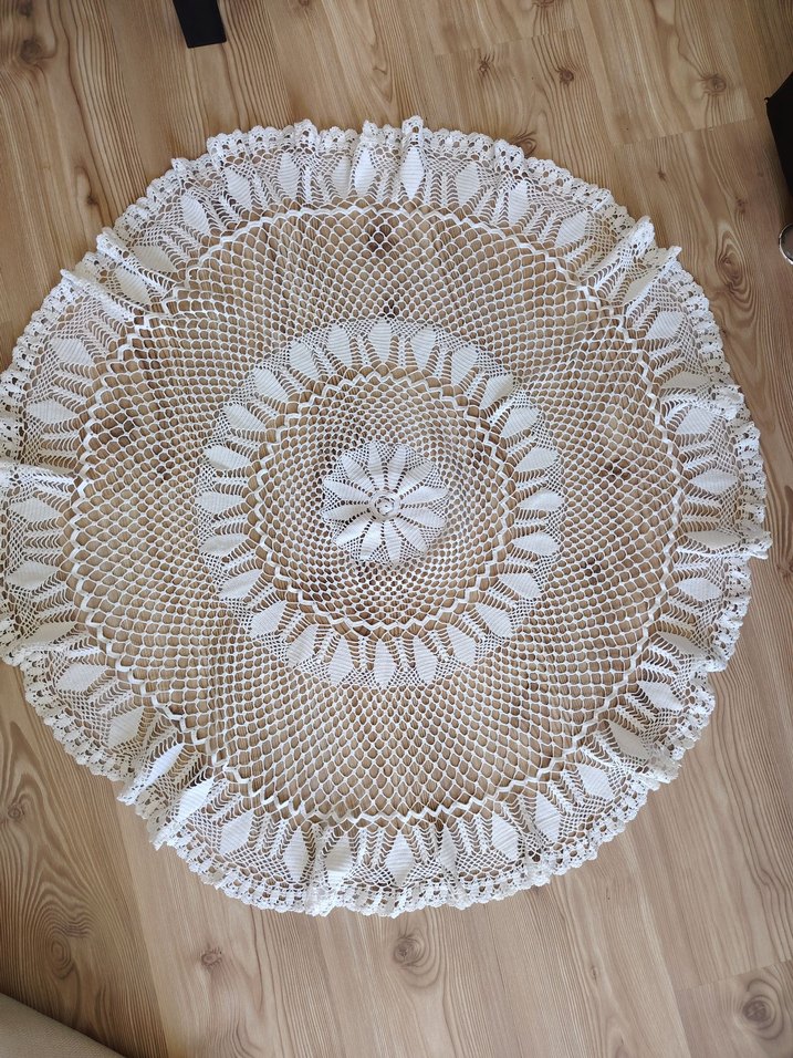 Yuvarlak Bohem El Yapımı Dantel Örtü - Görsel 2
