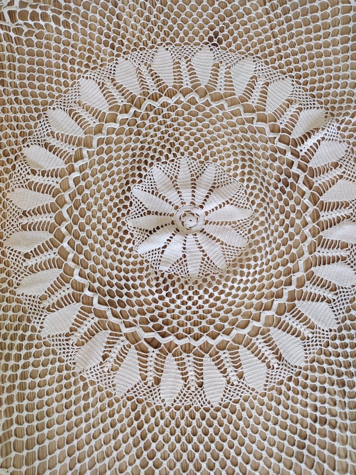 Yuvarlak Bohem El Yapımı Dantel Örtü - Görsel 3