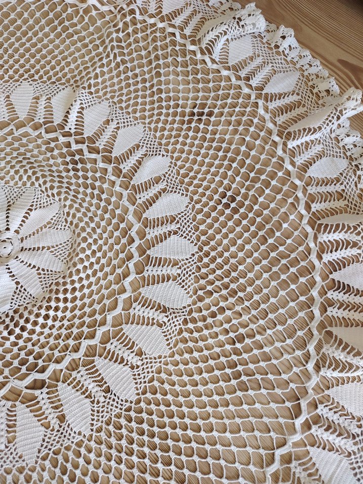 Yuvarlak Bohem El Yapımı Dantel Örtü - Görsel 4