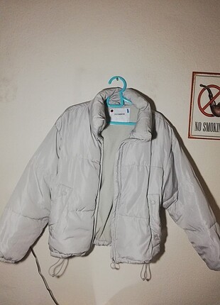 Pull and Bear Şişme Mont