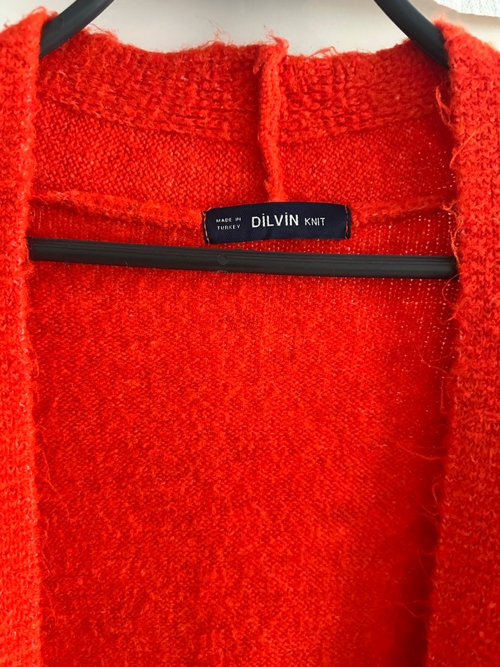 Dilvin Kırmızı Uzun Örgü Hırka - Görsel 5
