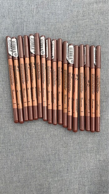 Sephora Make Up Forever 600 Numara Dudak Kalemi