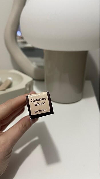 Sephora Charlotte Tilbury Spotlight Aydınlatıcı