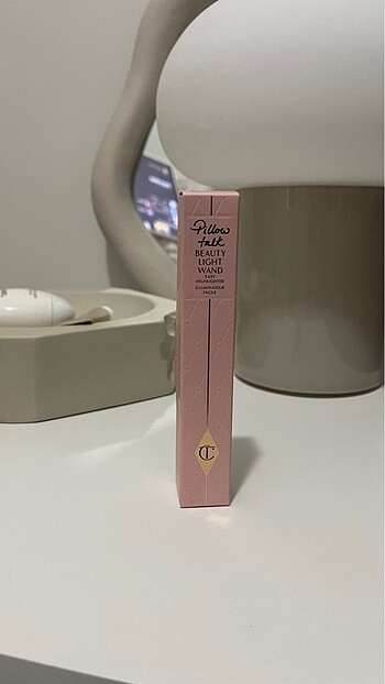 Charlotte Tilbury Pillow Talk Aydınlatıcı