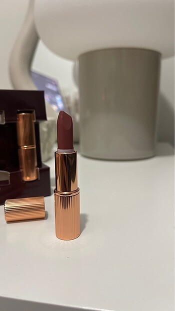 Beden Charlotte Tilbury 3 lü ruj seti