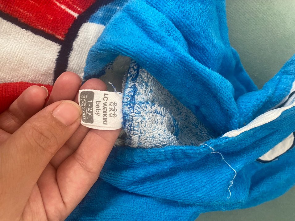 Erkek Çocuk Renkli Baskılı Bornoz - Görsel 2