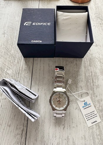 Beden Casio Edifice Gri Beyaz Erkek Kol Saati