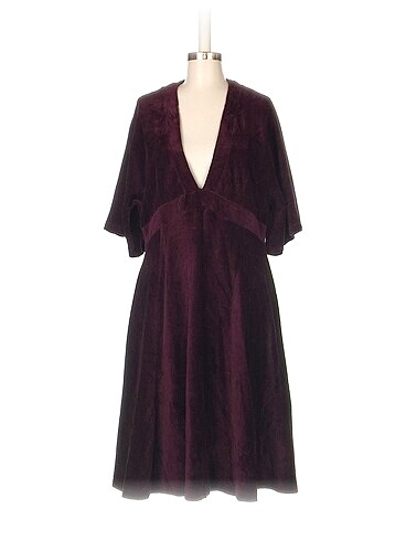 Asos Kısa Elbise %70 İndirimli.