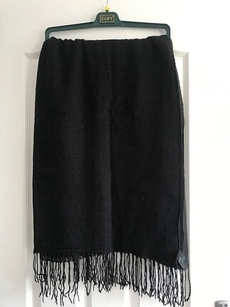 H&M şal