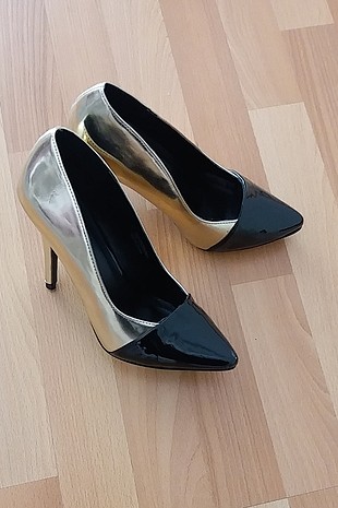 Ipekyol stiletto