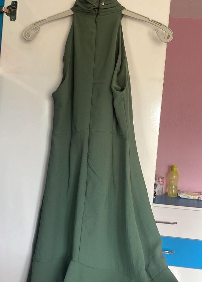 Yesil yazlık elbise - Görsel 2