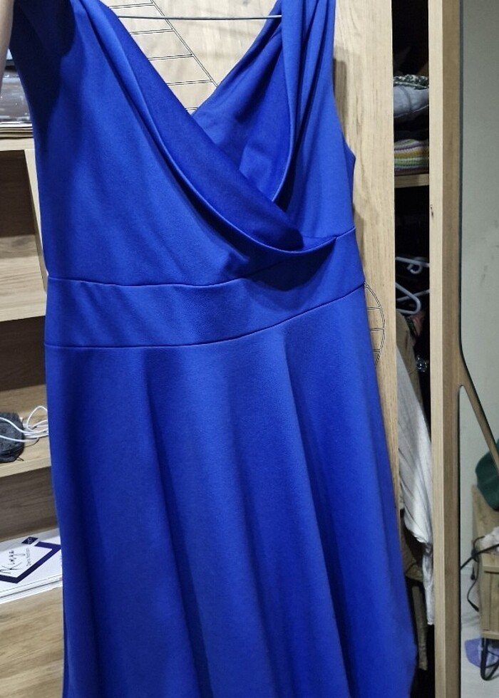 mavi kısa abiye elbise - Görsel 2