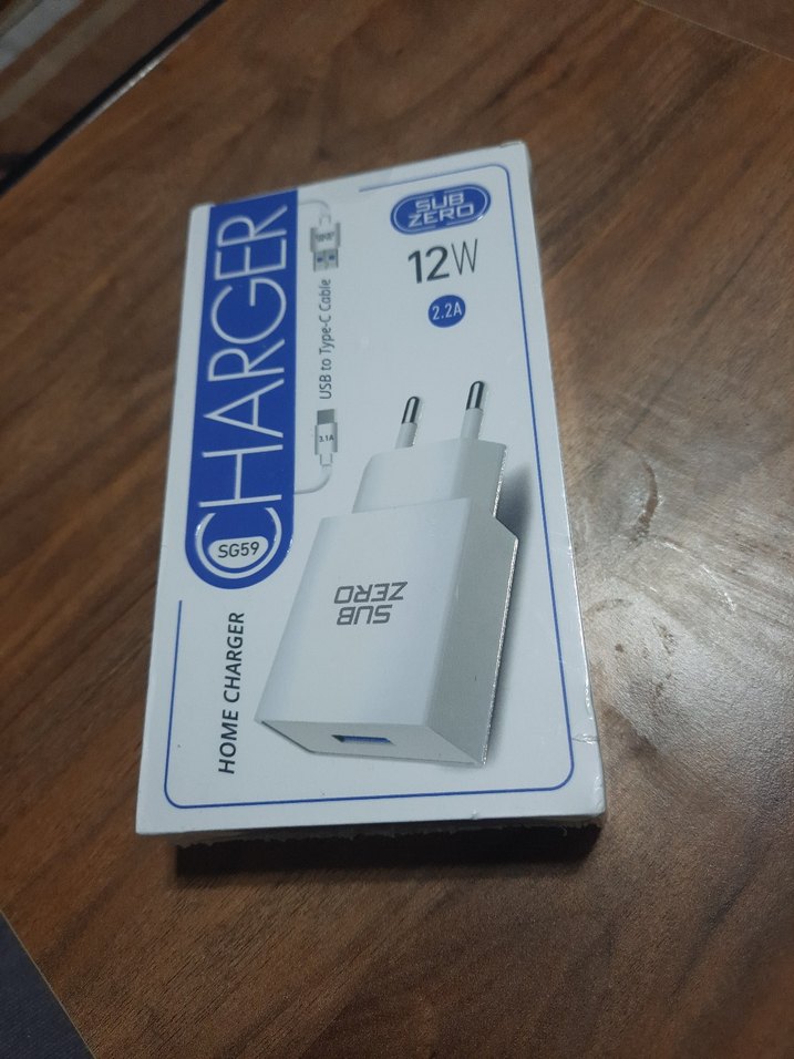 Type-C Beyaz Ev Şarj Cihazı - Görsel 2