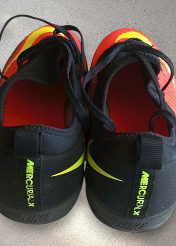 41 Beden kırmızı Renk 42.5 Numara Nike MercurialX Finale II