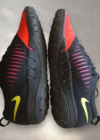 41 Beden 42.5 Numara Nike MercurialX Finale II