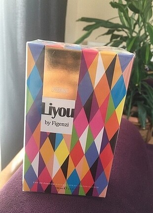Zara Liyou by FİGENZI Eau De Parfüm 100 ml Uzun ömürlü, gizemli ve bü