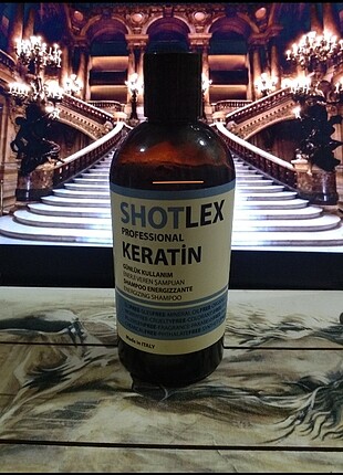 Shotlex Tuzsuz Keratinli Şampuan 525 ml . Az kullanılmıştır.