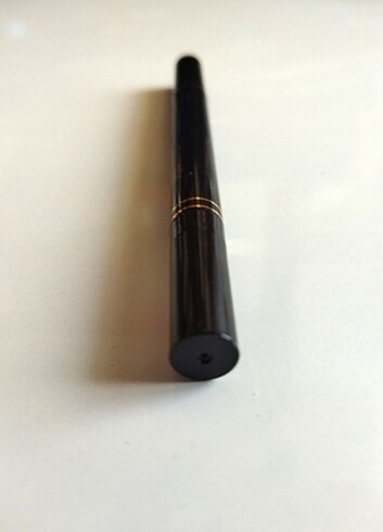 Çift Başlıklı Keçeli 24 Saat Kalıcı Eyeliner Kullanılmadı