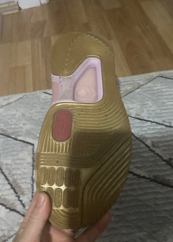 Pembe Bağcıklı Basketbol Ayakkabısı - Görsel 3