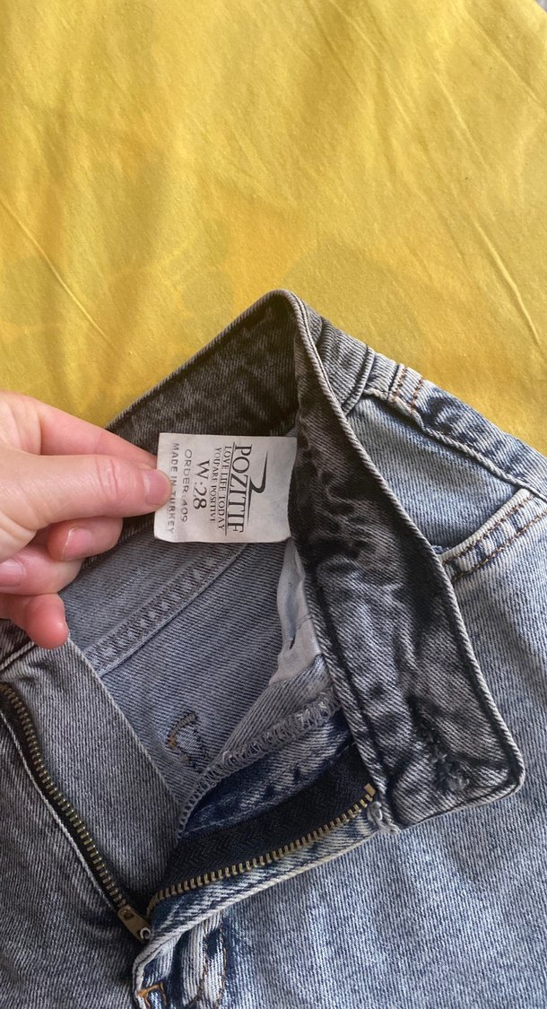 Gri Mavi Midi Denim Şort - Görsel 2