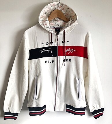 TOMMY HILFIGER SWEATSHIRT