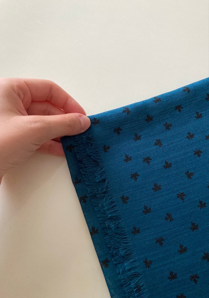 Lacivert Kadın Eşarp - Görsel 2