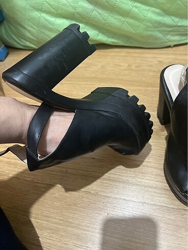36 Beden Yazlık ayakkabı