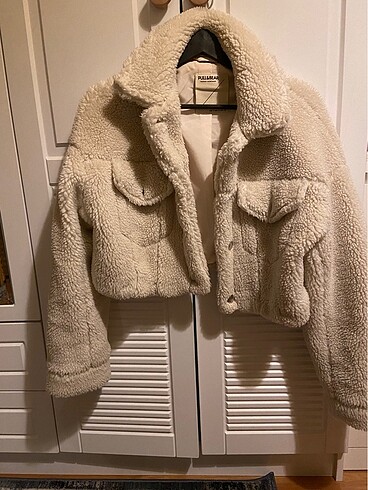 Pull&bear peluş kürk crop ceket