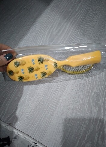 Çantalı ikili saç tarak seti - Görsel 4