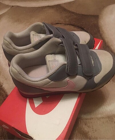 Nike 2 adet ayakkabı