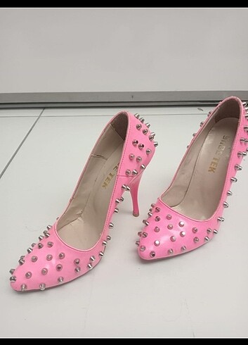 35,5 Beden Stiletto