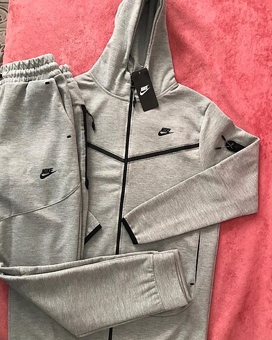 Nike tech fleece eşofman takımı