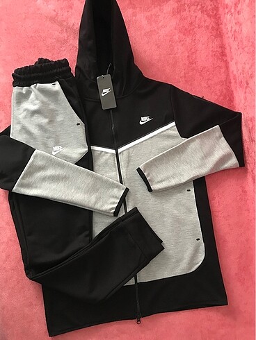 Nike tech fleece eşofman takımı