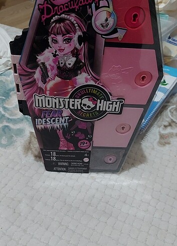 Monster high cloe draculara