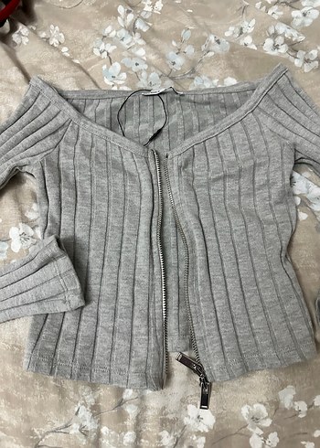 Bershka Gri Fitilli Örgü Kadın Mini Kazak omuz açığı
