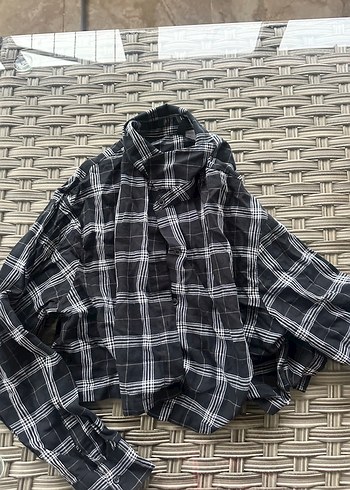 H&M Kadın Siyah Beyaz Kareli Düğmeli Gömlek