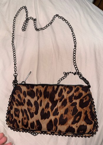 Zincir Detaylı Leopar Desenli Deri Kadın Çanta - Görsel 3