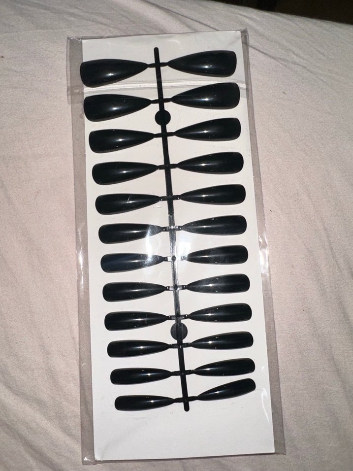 Uzun Sivri Siyah Tırnak takma tırnak 24 adet - Görsel 2